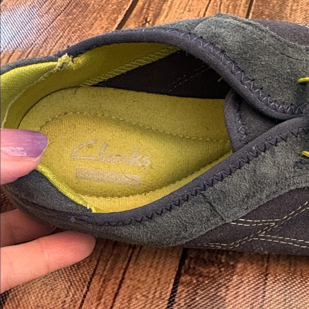 Clarks Blue Sneakers with Lime Highlights Sz 7.5